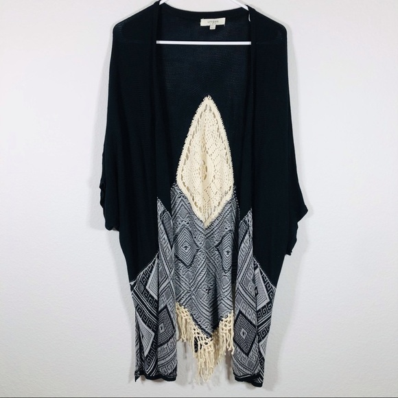 Umgee 🔥SALE🔥black crochet and fringe geometric open front cardigan M/L - Picture 7 of 7